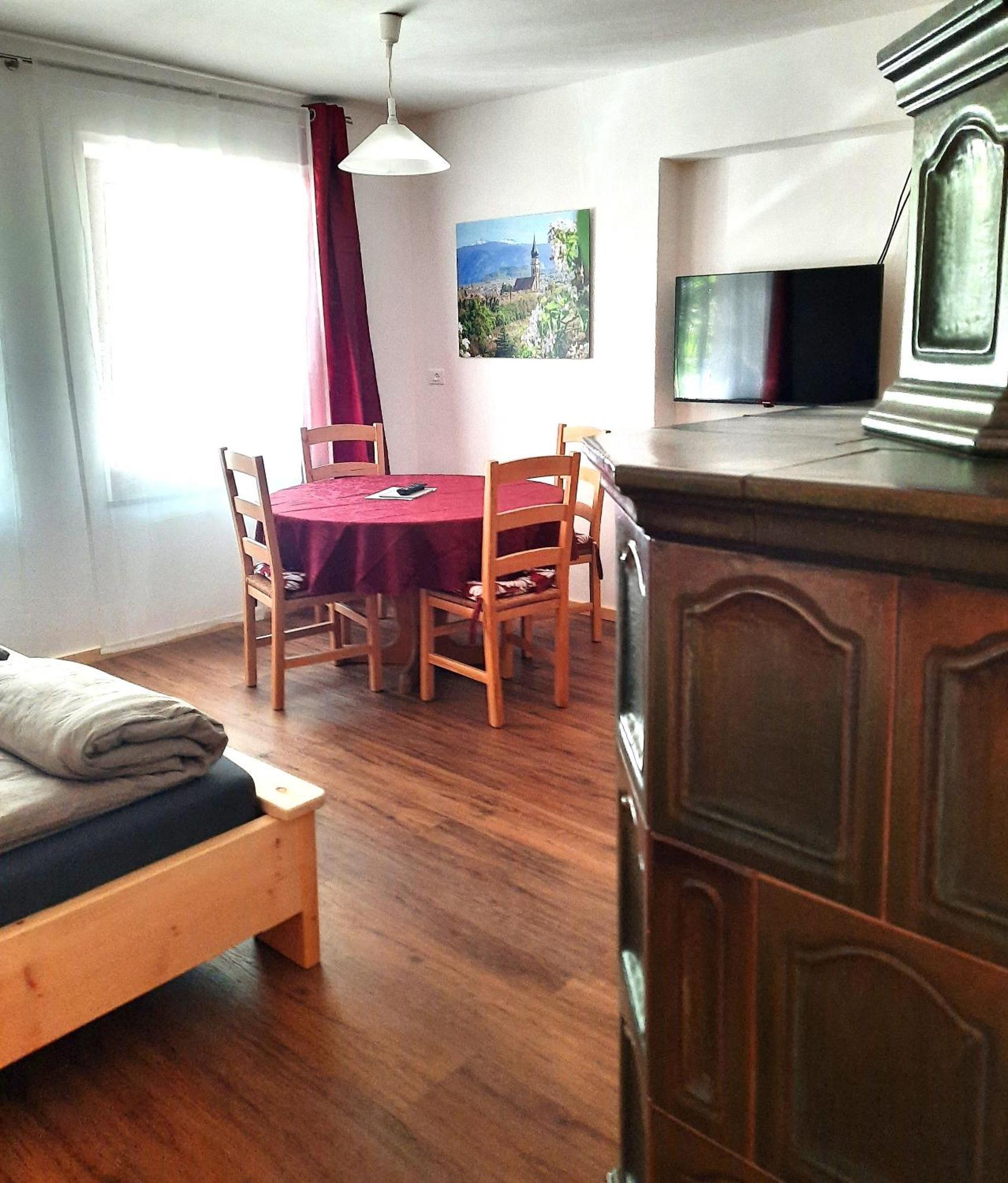 Peter Paul Domblick Erdgeschoss Apartment อัปเปียโน ซุลลา สตราดา เดล วีโน ภายนอก รูปภาพ